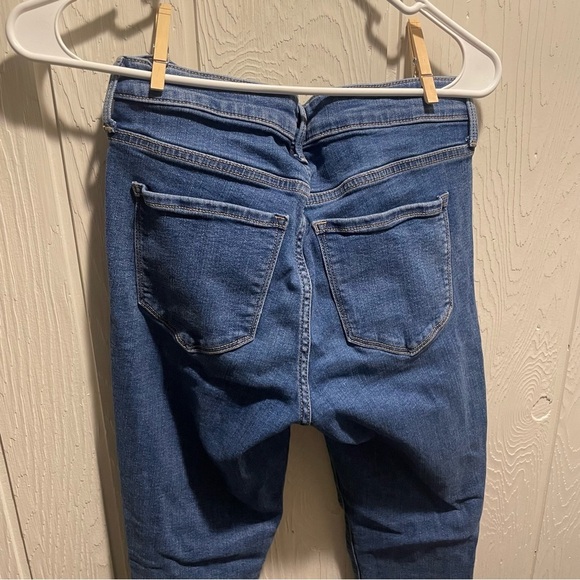 Old Navy Rockstar Women’s Skinny Jeans - Picture 5 of 6